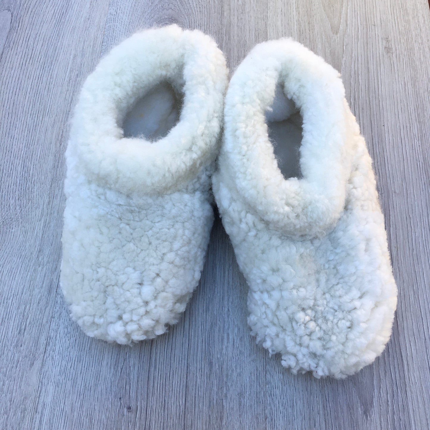 Pantuflas Natural de cordero Forradas con tela de Chiporro