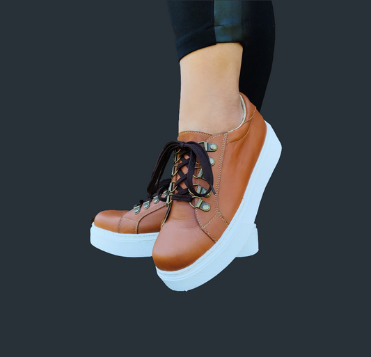 Zapatilla Llanka camel