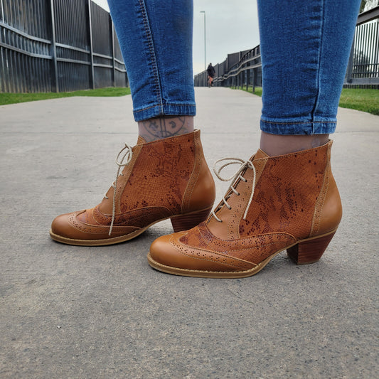 Guinei camel con textura