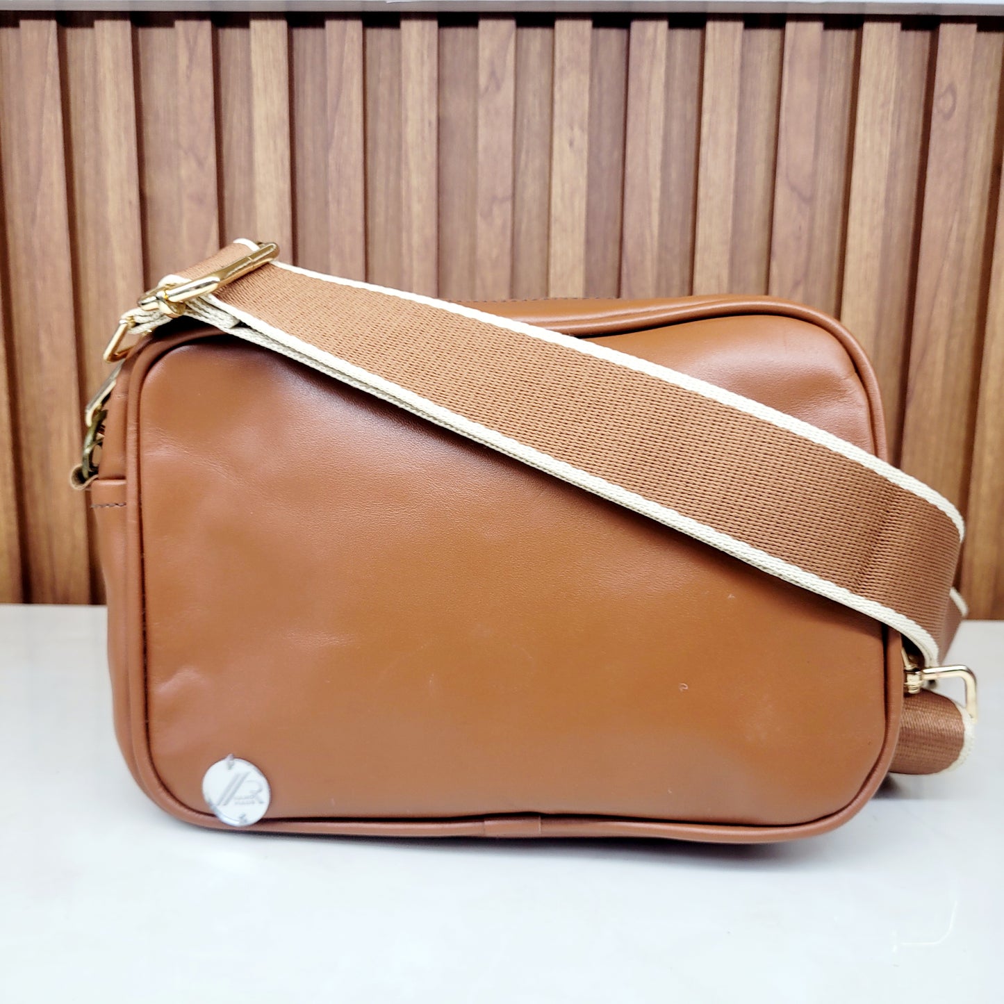 Cartera camel