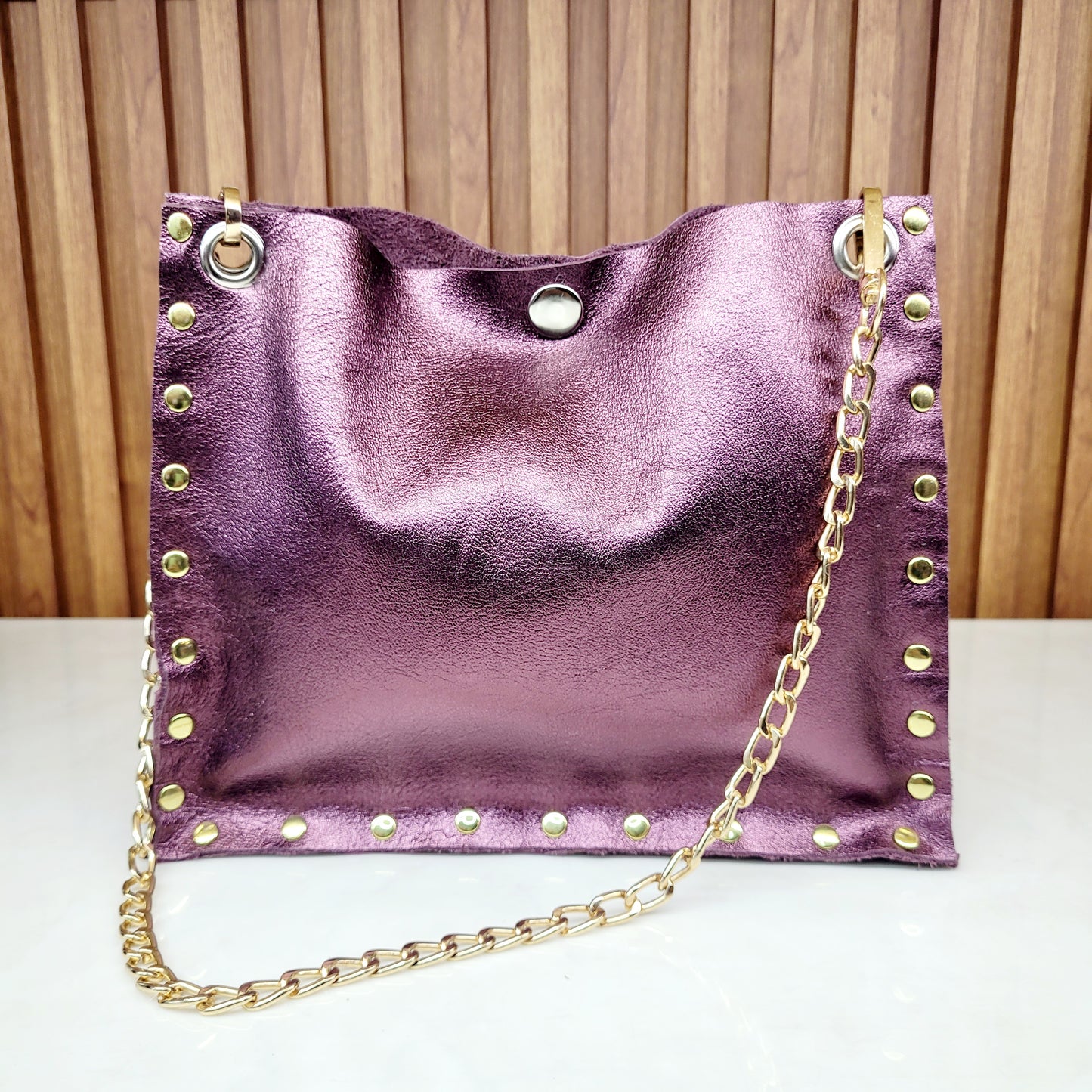 Cartera Morada metalizada